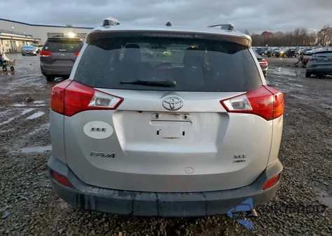 2013 Toyota Rav4 Xle z USA, uszkodzony, nr VIN JTMRFREV8DD010630